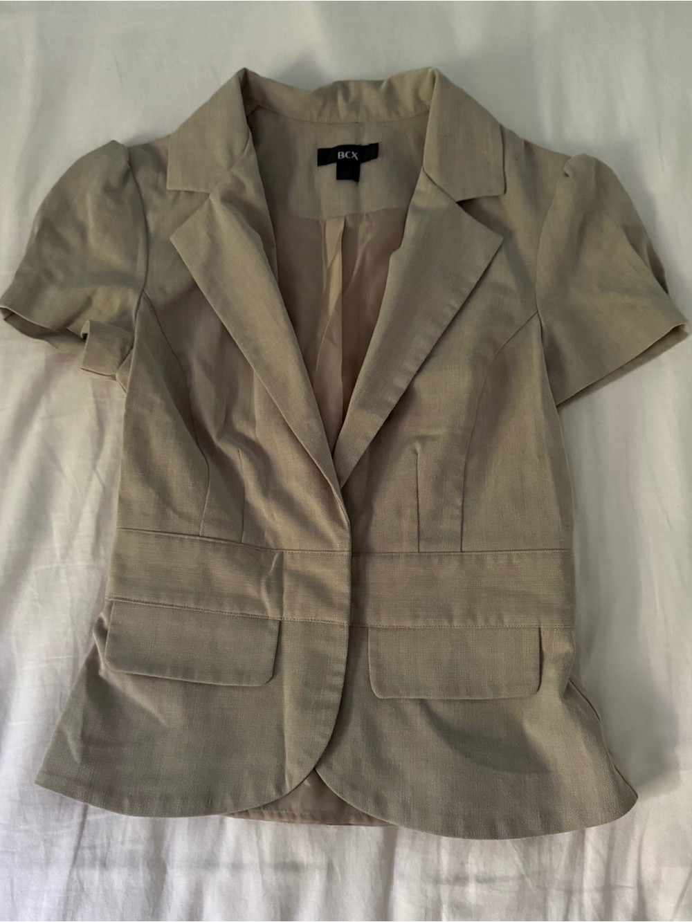 BCX Short-Sleeve Tailored Blazer in Light Beige